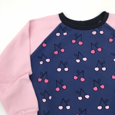 Sweat French Terry cerises 6 ans